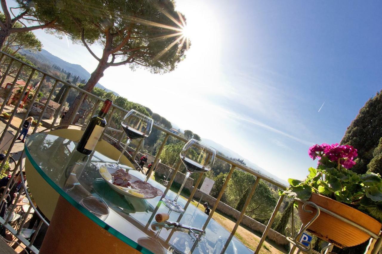 Strada Giulia 16 Hotel โบลเกริ ภายนอก รูปภาพ